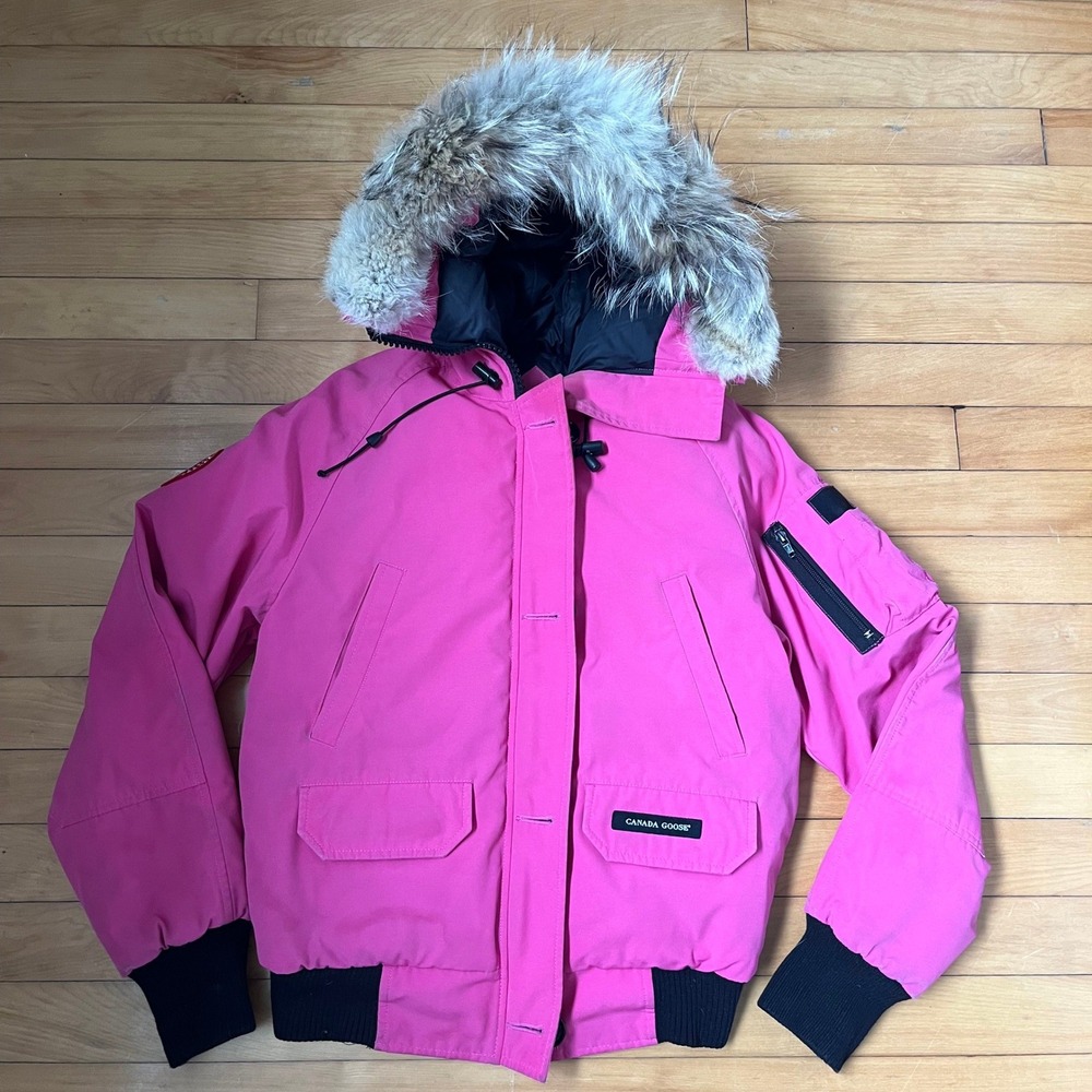 Canada Goose Chilliwack Bomber Jacket Pink Fur Hood Down Parka Womens